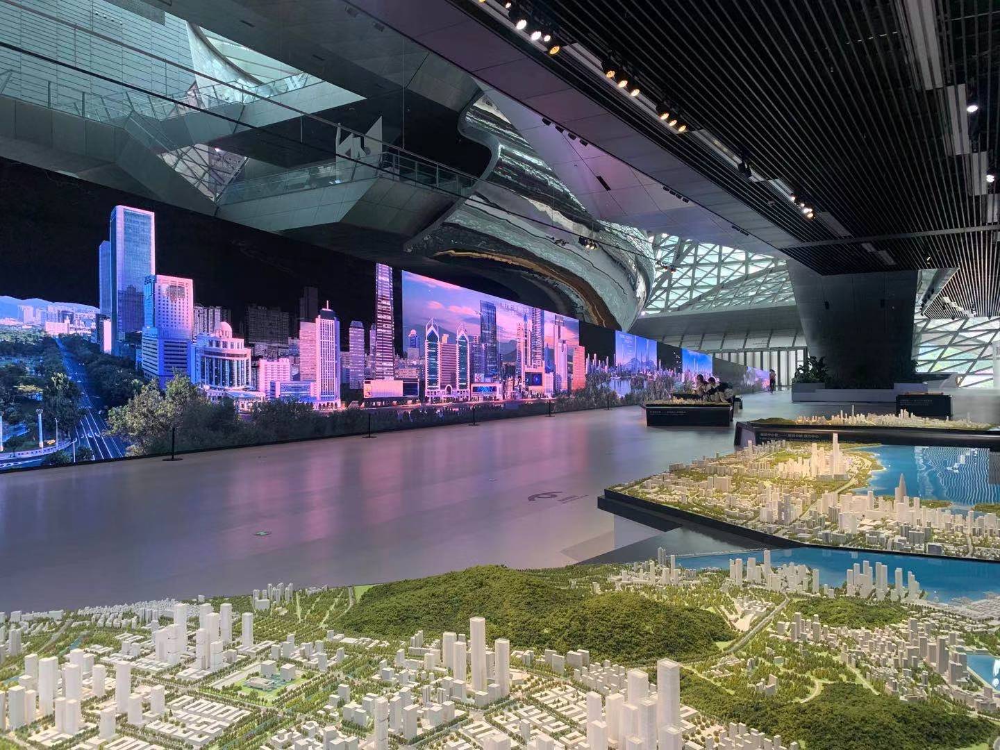 多媒體展廳設(shè)計(jì)